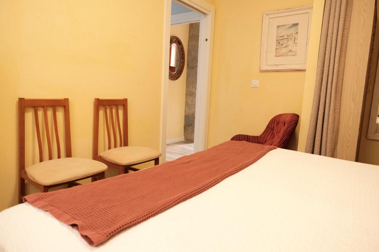 Aixerrota Apartamentos B Getxo Esterno foto