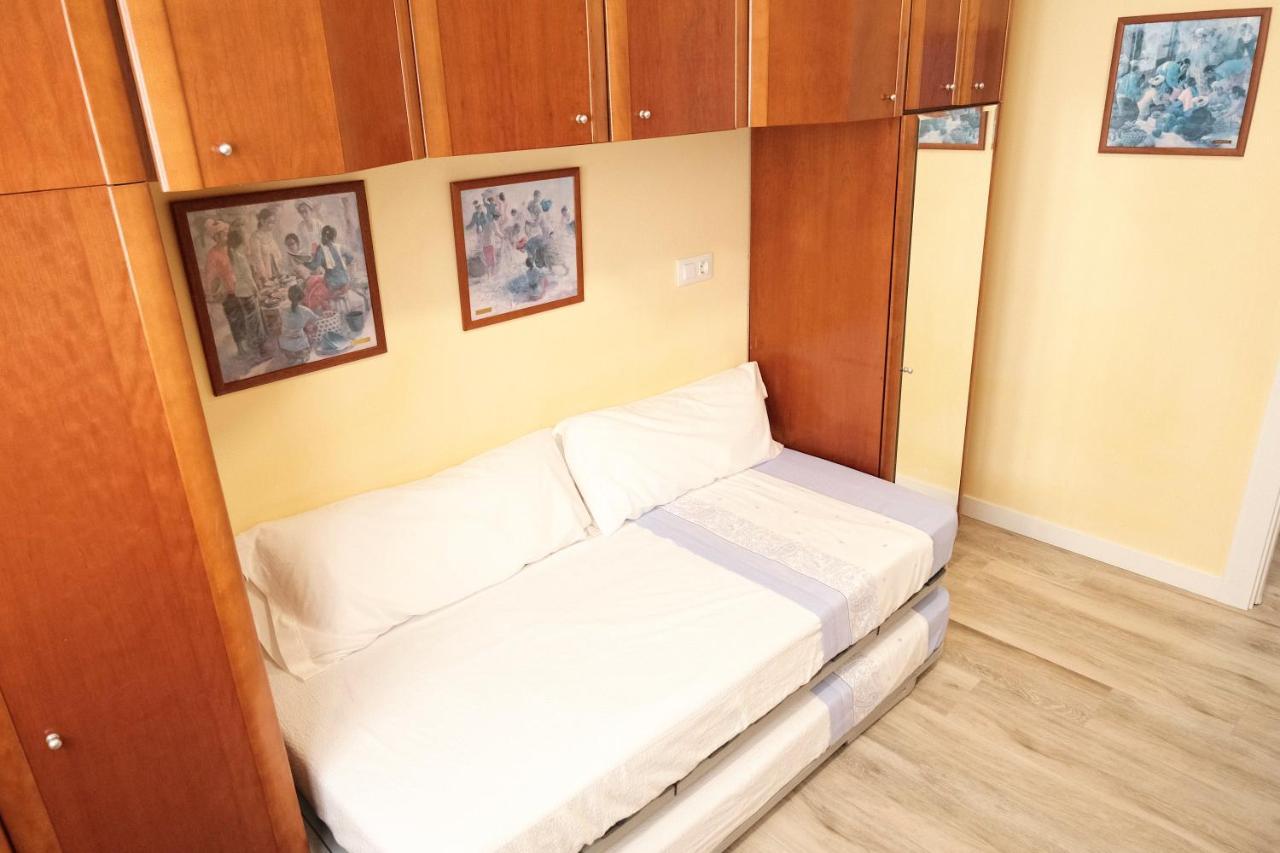 Aixerrota Apartamentos B Getxo Esterno foto